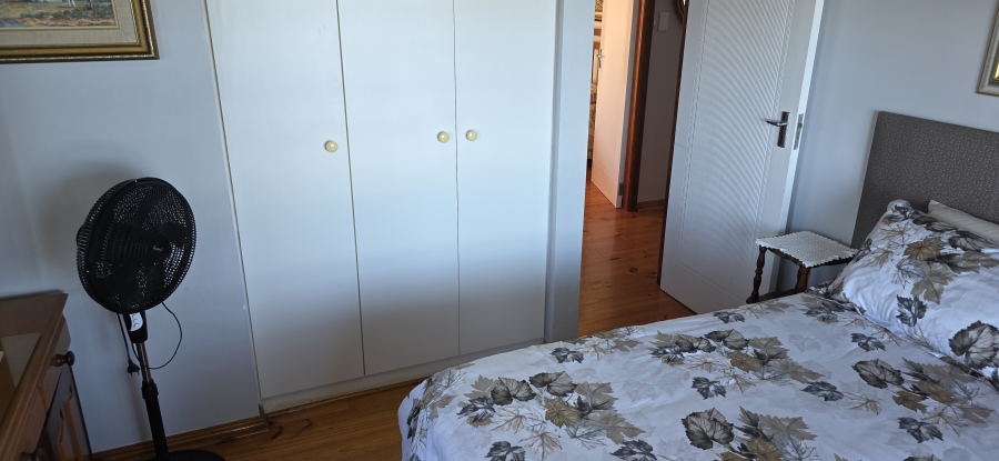 4 Bedroom Property for Sale in Dana Bay Western Cape